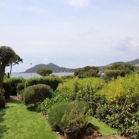 Apartment Agay Plage Saint-Raphaël