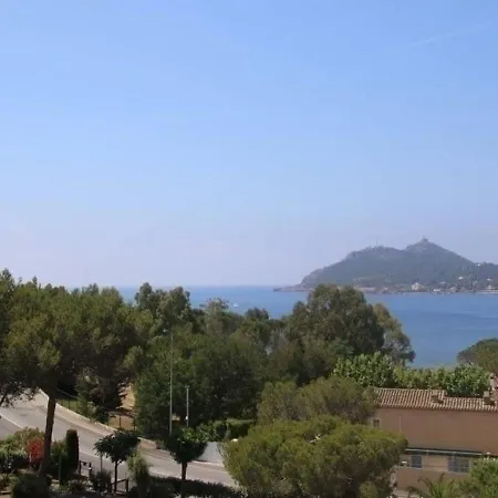 Apartment Agay Plage Apartament